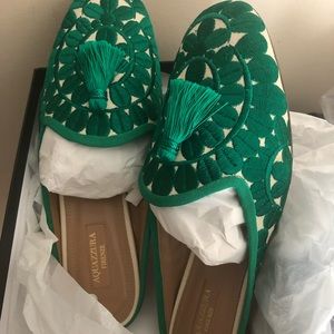 BNIB emerald green aquazzura mules!